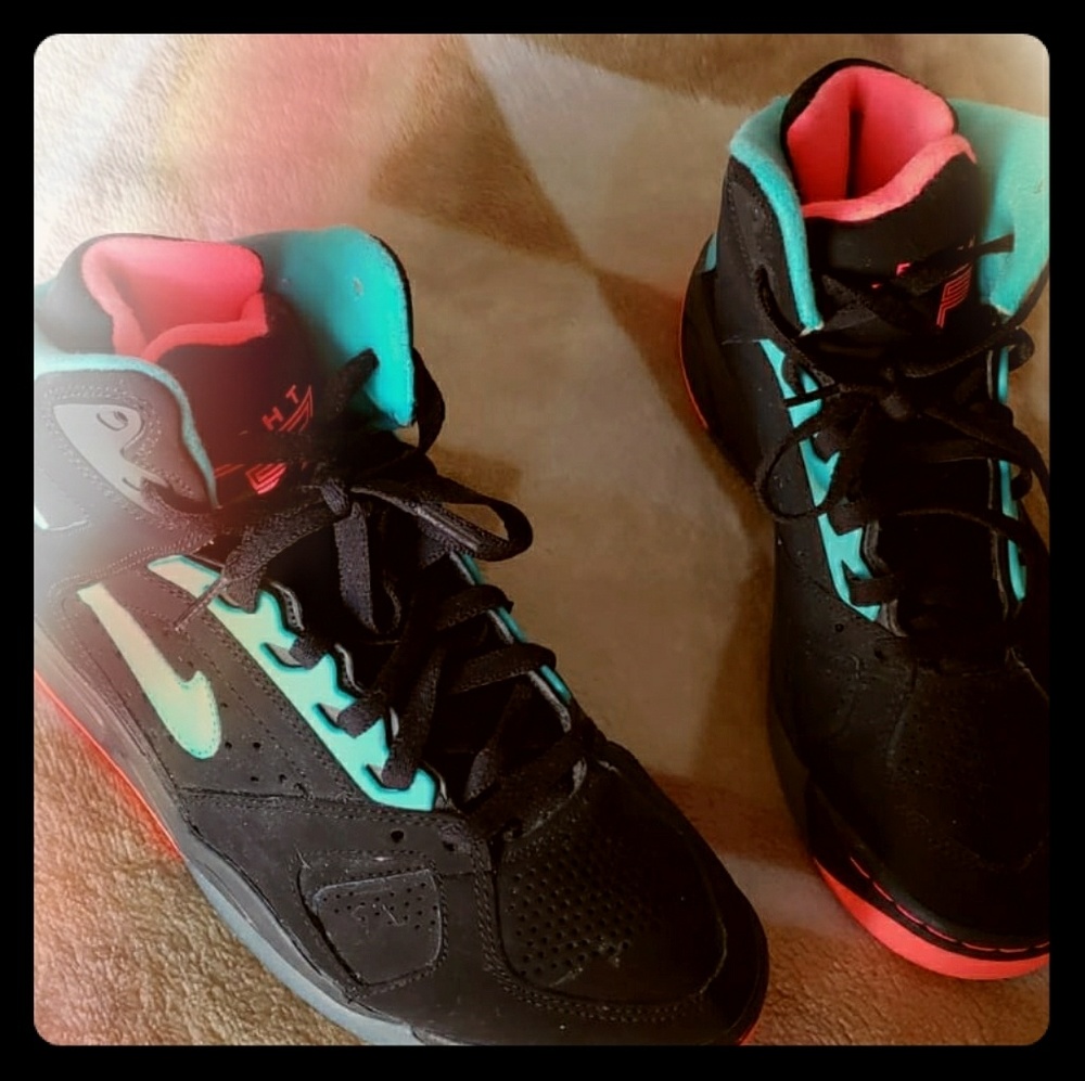 Nike Air Flight Lite High SZ 9 Black Hyper Punch